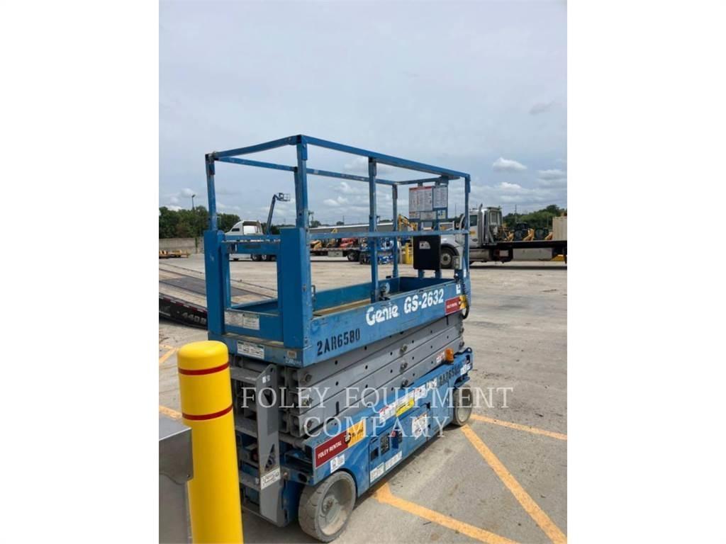 Genie GS2632 Scissor lifts