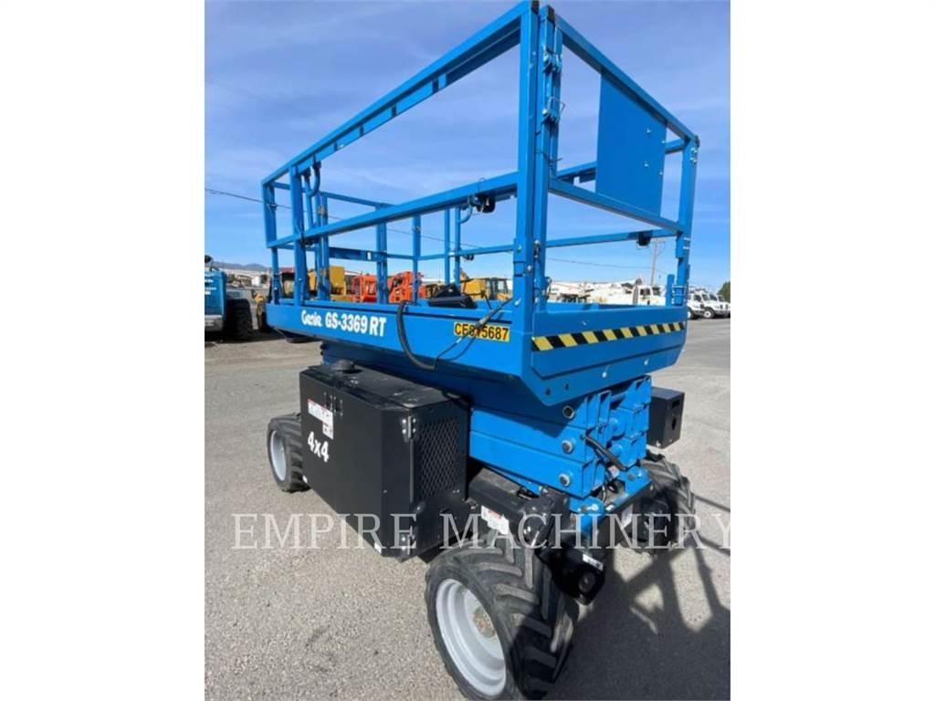 Genie GS3369 RT Articulated boom lifts