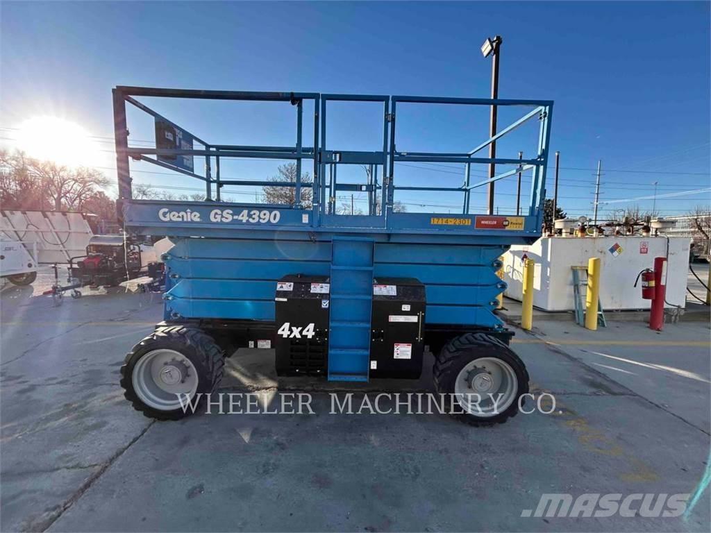 Genie GS4390 RT Scissor lifts