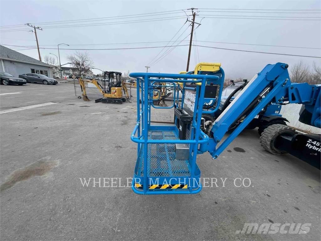 Genie GS4390 RT Scissor lifts