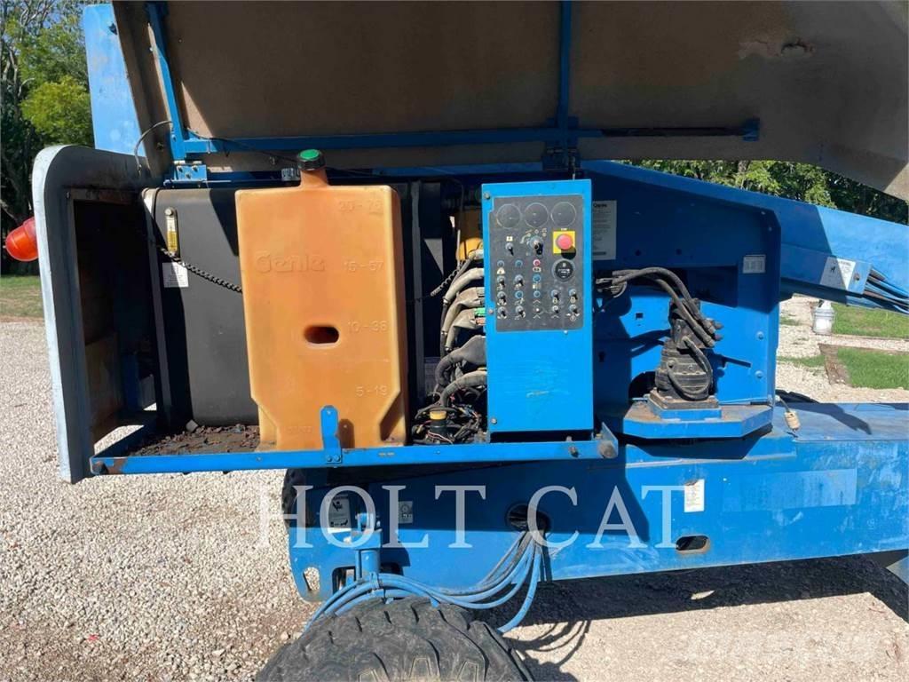 Genie S-40 Articulated boom lifts