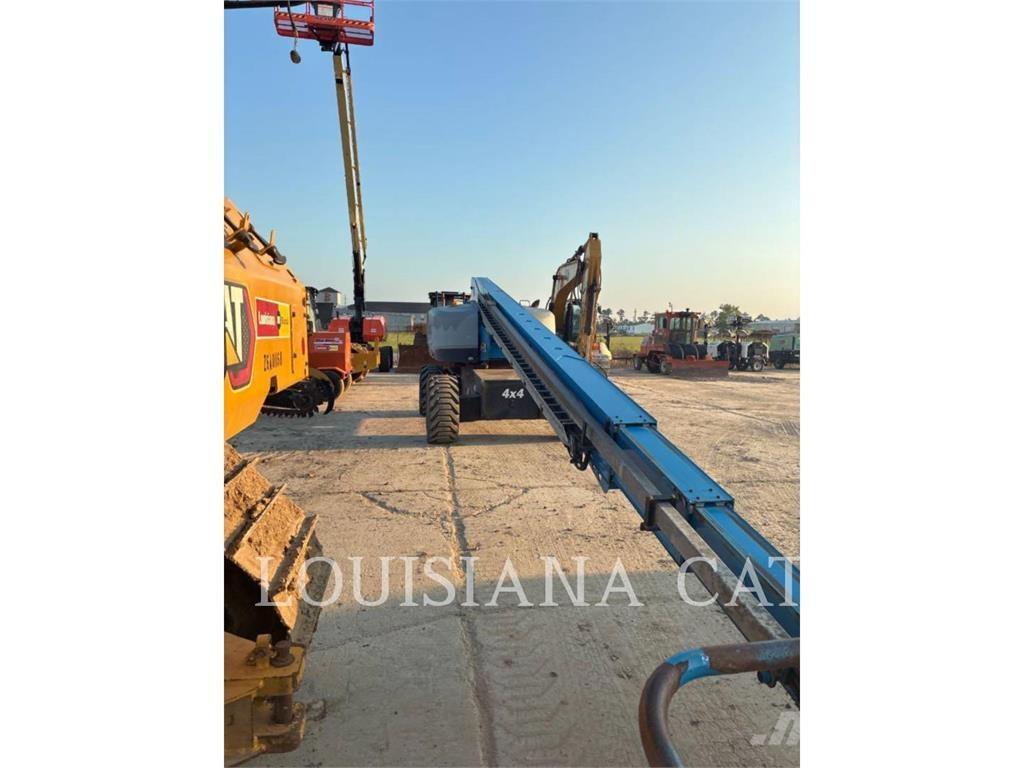 Genie S-80 Articulated boom lifts