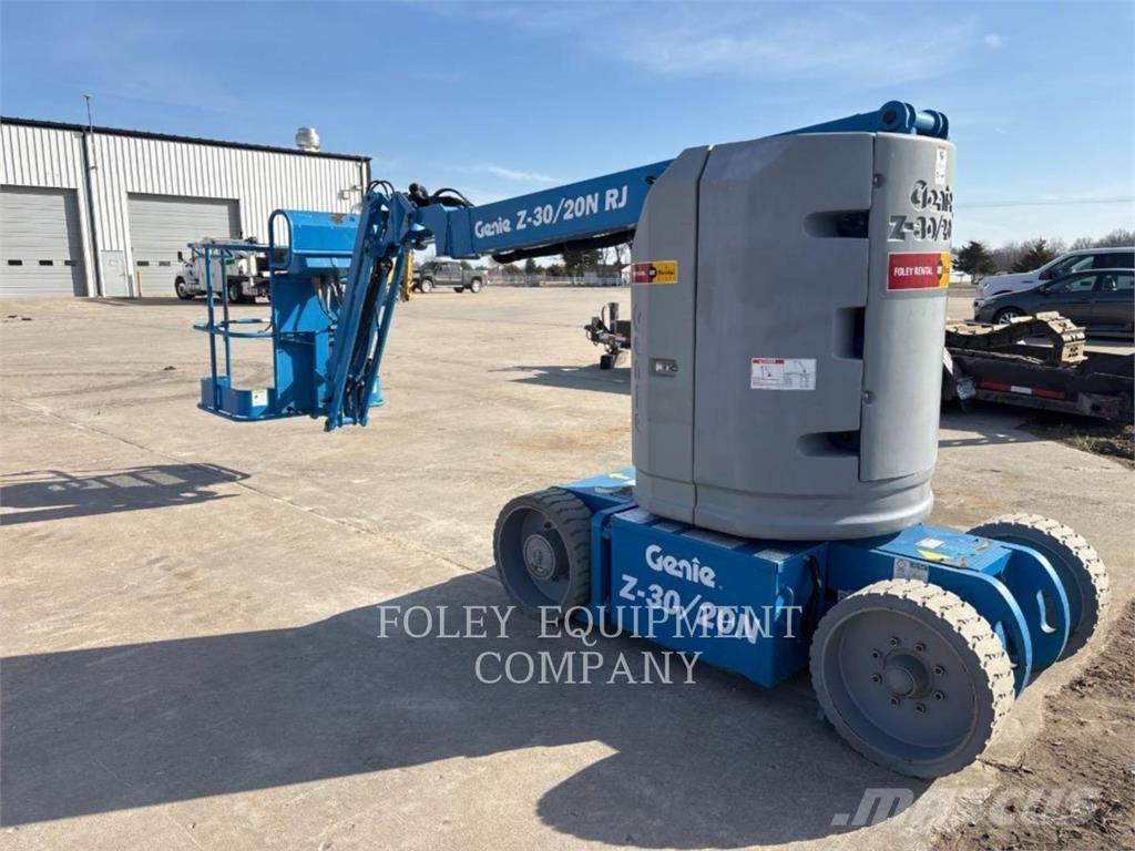 Genie Z30/20NR Articulated boom lifts