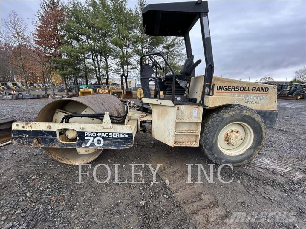 Ingersoll Rand SD70 Single drum rollers