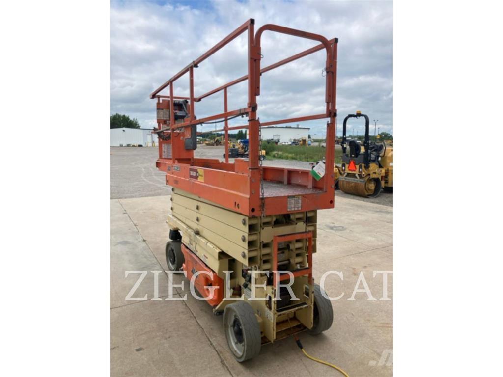 JLG 2632ES Scissor lifts