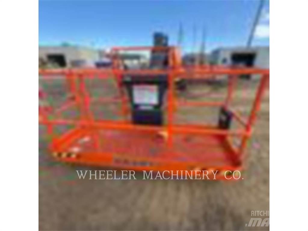 JLG 460SJ Articulated boom lifts