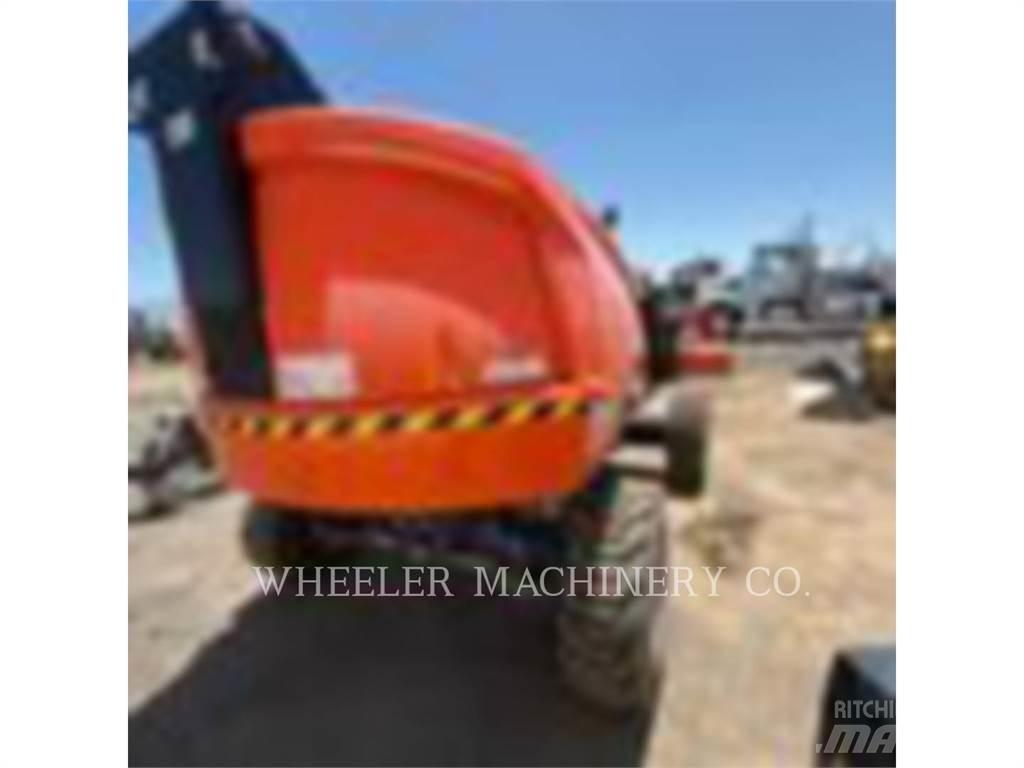 JLG 460SJ Articulated boom lifts