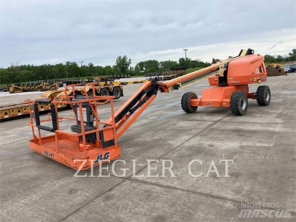 JLG 460SJ Articulated boom lifts