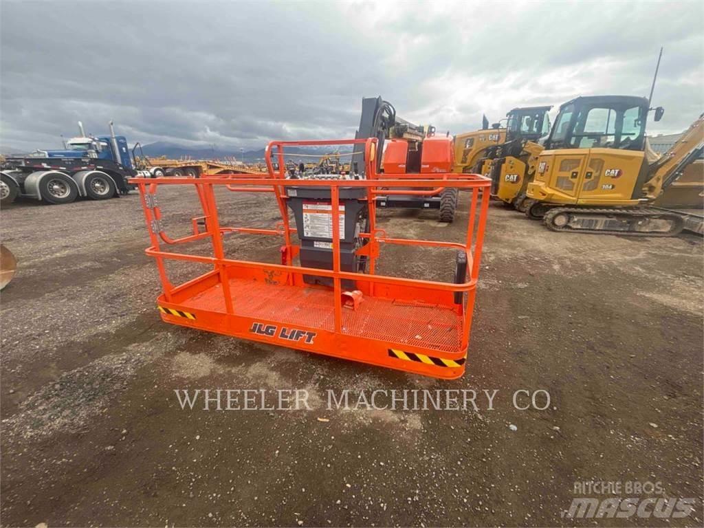 JLG 460SJ SP Articulated boom lifts