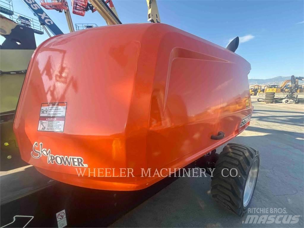 JLG 660SJ SP Articulated boom lifts
