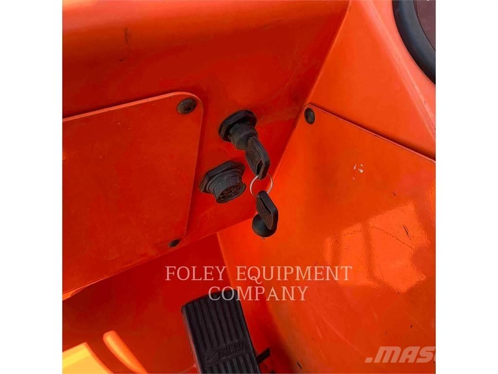 JLG 8042 Telescopic handlers