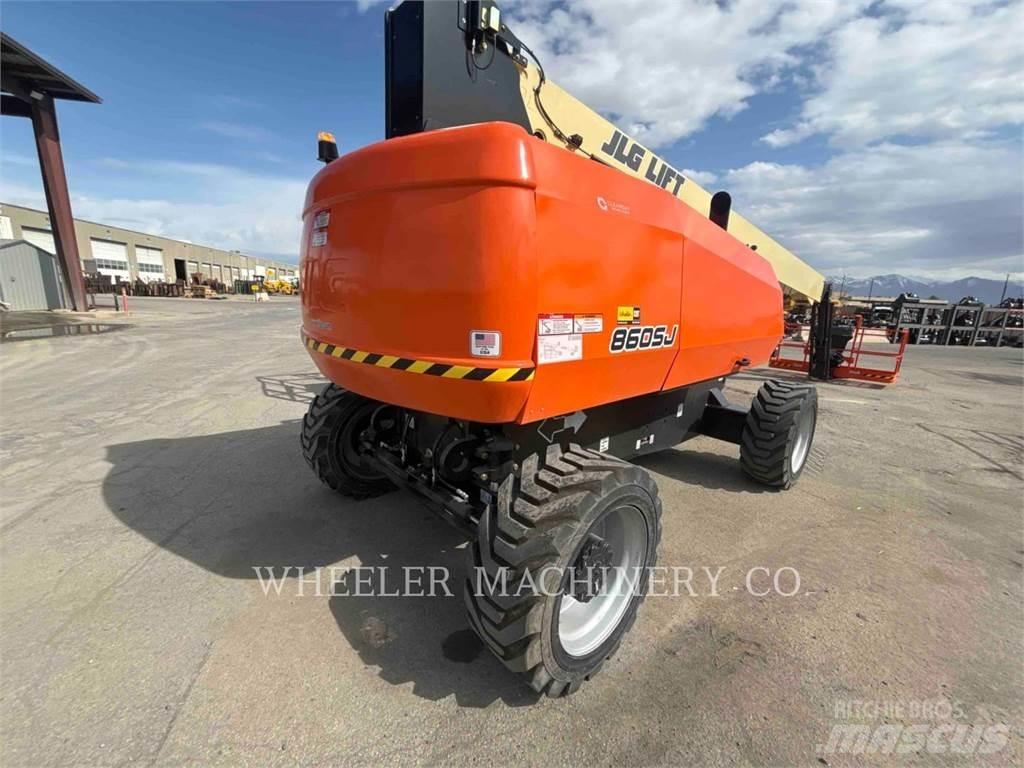 JLG 860SJ Articulated boom lifts