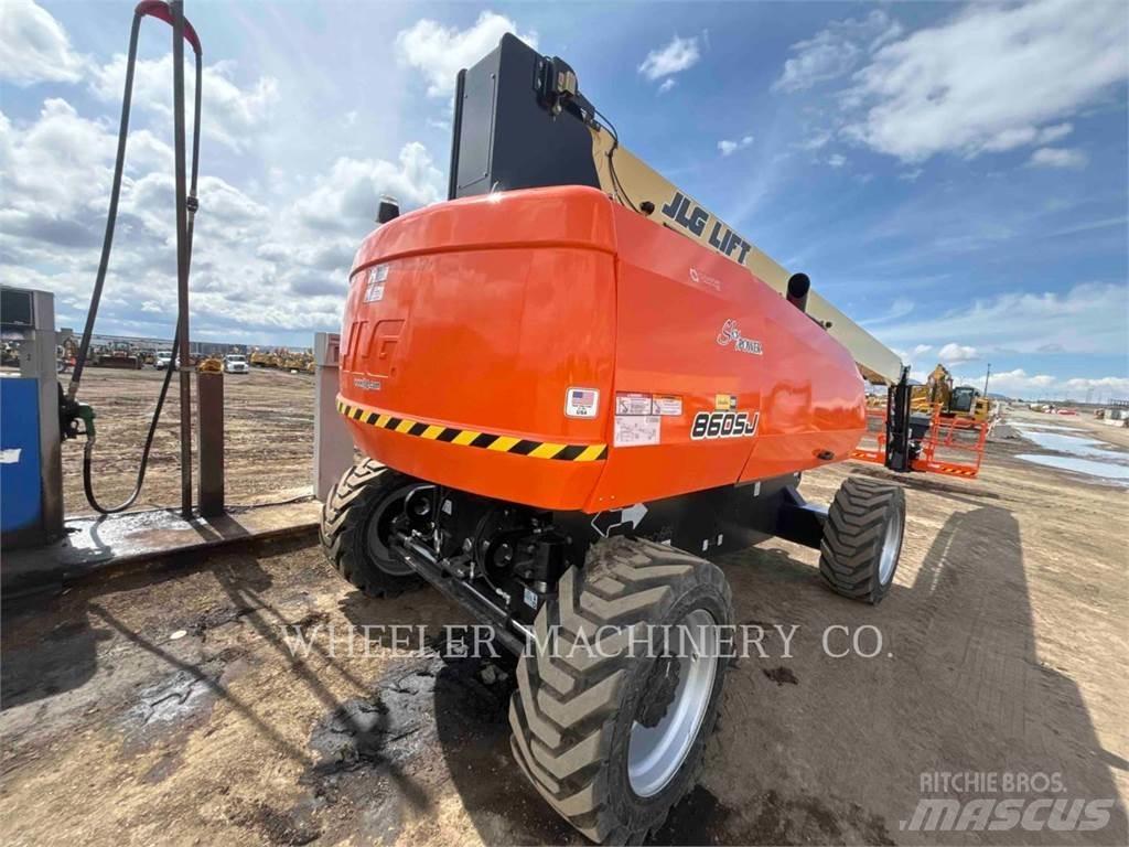JLG 860SJ SP Articulated boom lifts