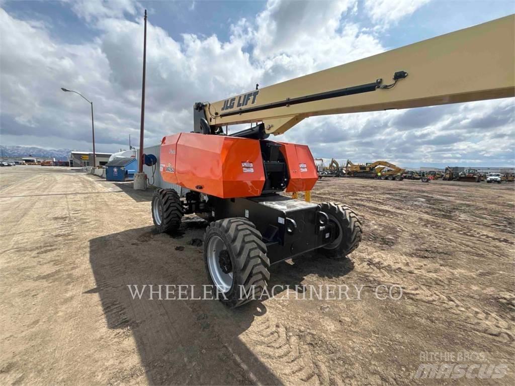 JLG 860SJ SP Articulated boom lifts