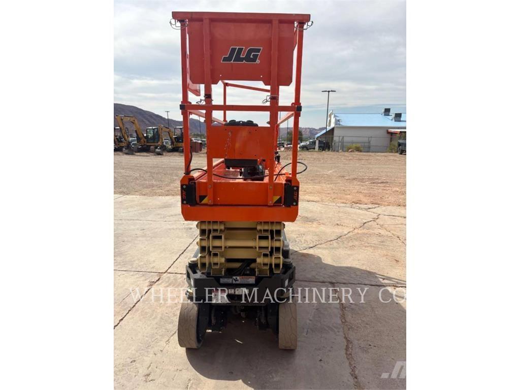 JLG ES2632 Scissor lifts