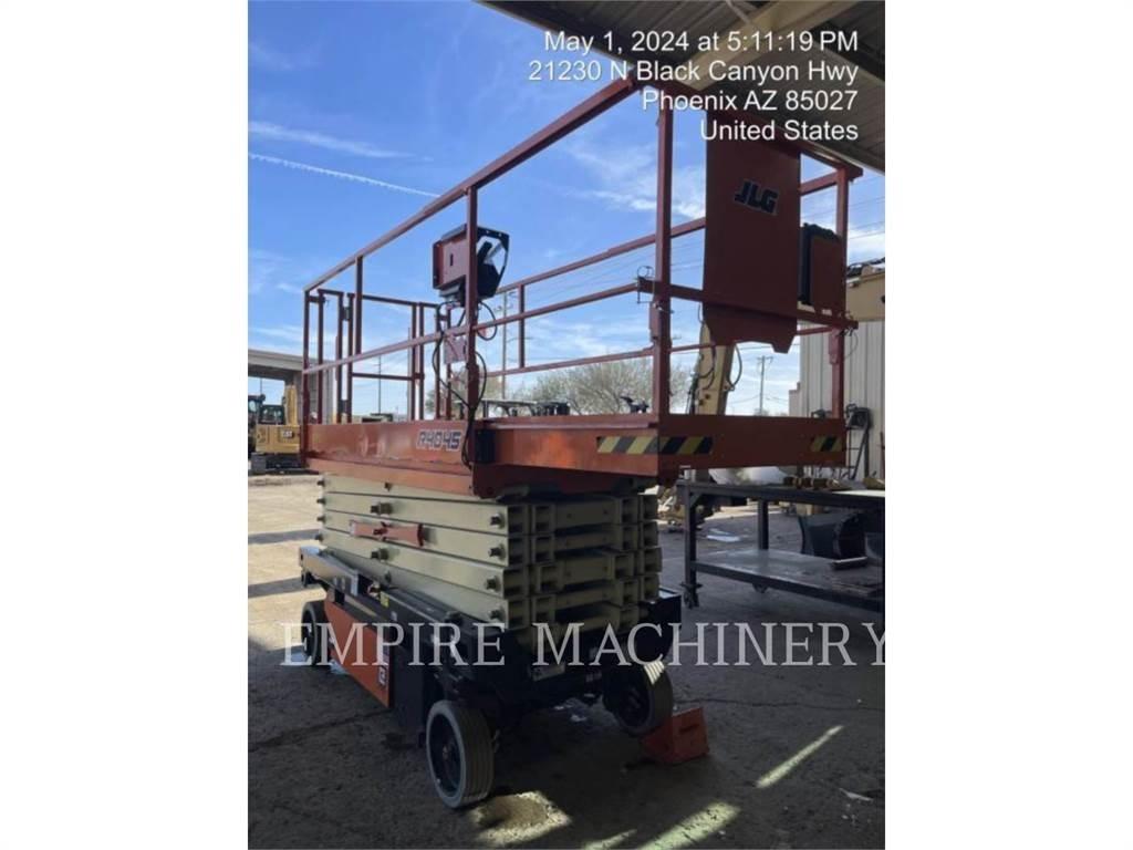 JLG R4045 Articulated boom lifts