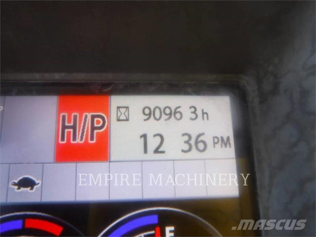 John Deere 135G Crawler excavators