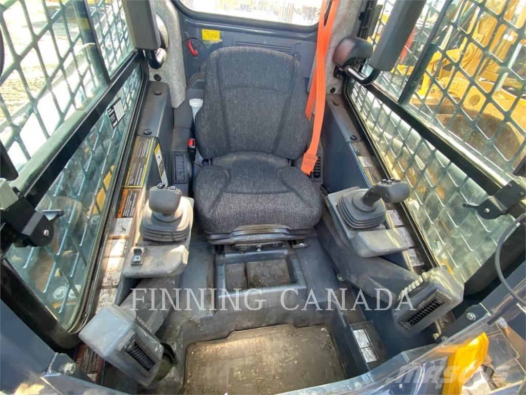 John Deere 325G Crawler FEL's