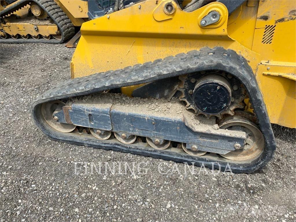 John Deere 325G Crawler FEL's