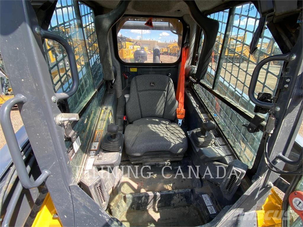 John Deere 333G Crawler FEL's