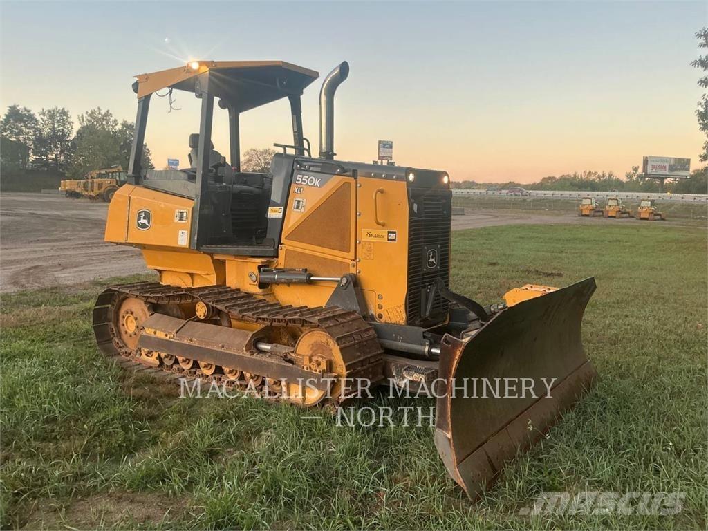 John Deere 550K XLT Crawler dozers