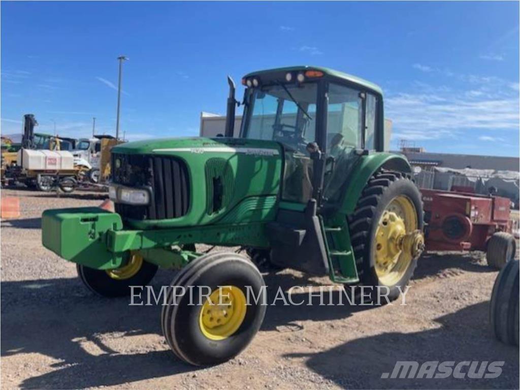 John Deere 7420 Tractors