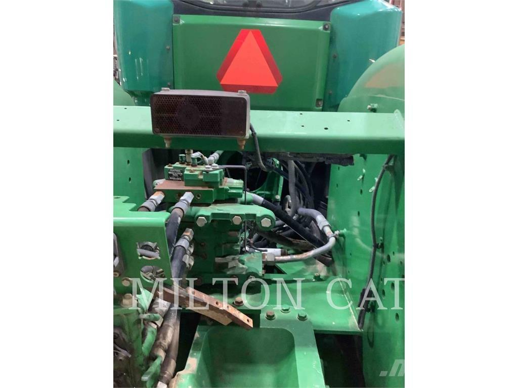 John Deere 9560R Tractors