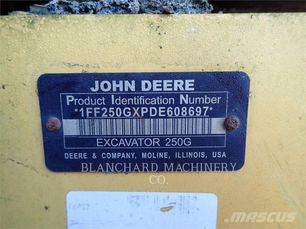 John Deere & CO. 250G LC Crawler excavators