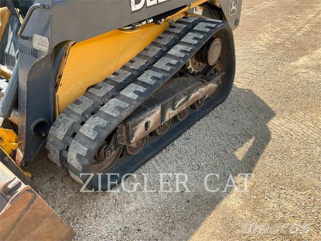 John Deere & CO. 323D Crawler FEL's