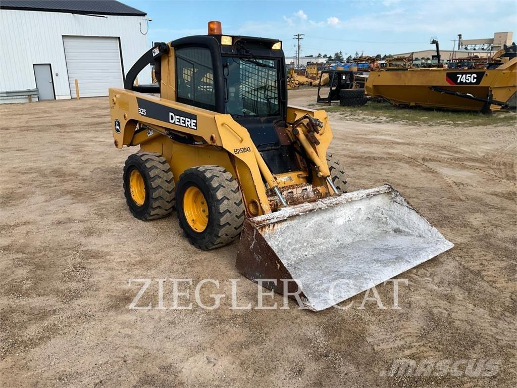 John Deere & CO. 325_AO Skid steer loaders