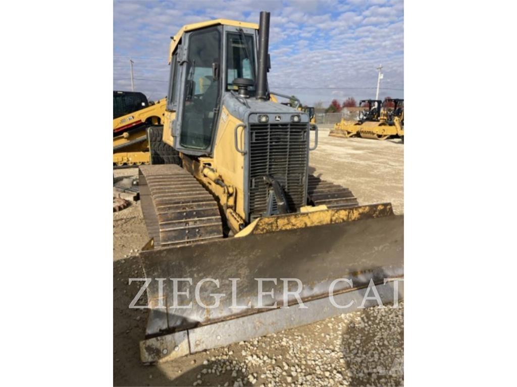 John Deere & CO. 550J Crawler dozers