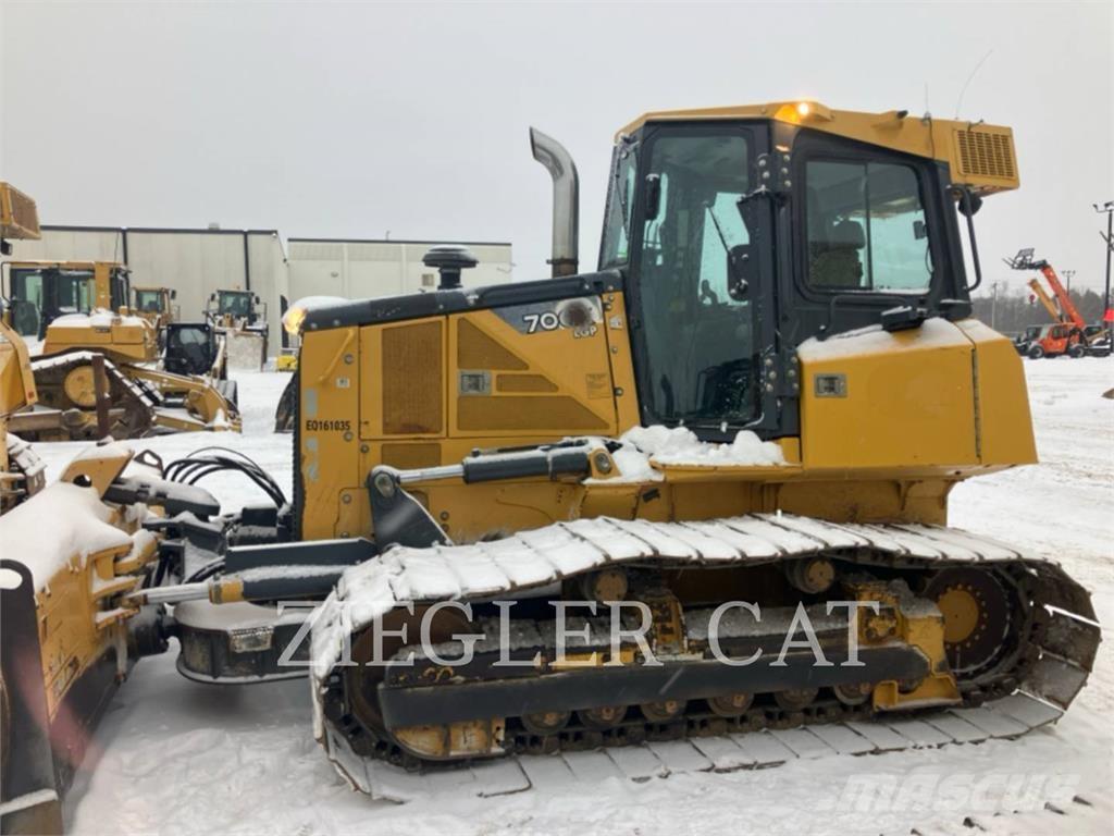 John Deere & CO. 700K LGP Crawler dozers