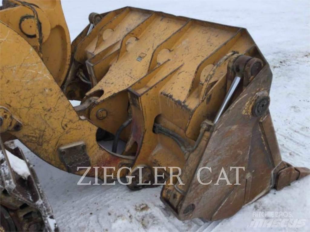 John Deere & CO. 755C Crawler FEL's