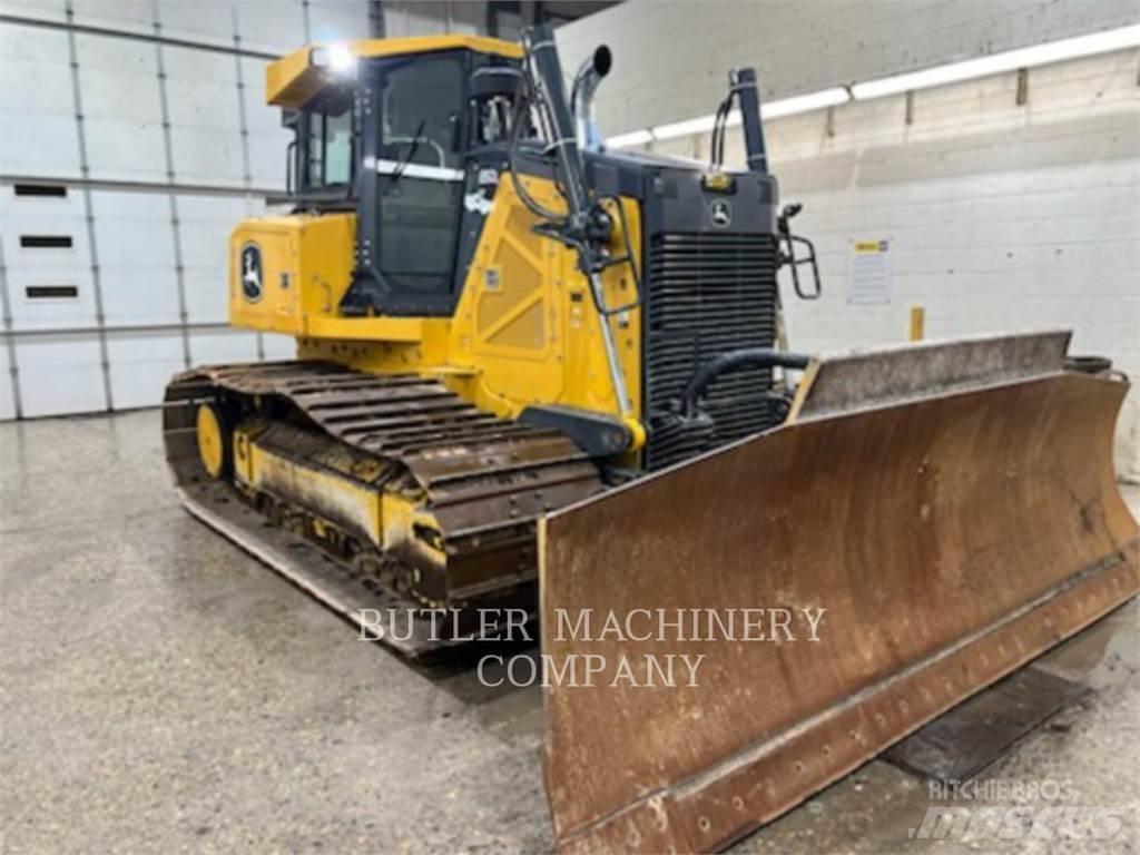 John Deere & CO. 850L LGP Crawler dozers