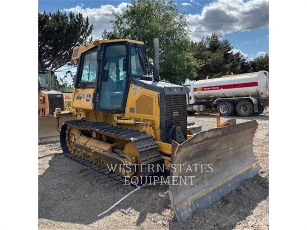 John Deere & CO. JD 650J Crawler dozers
