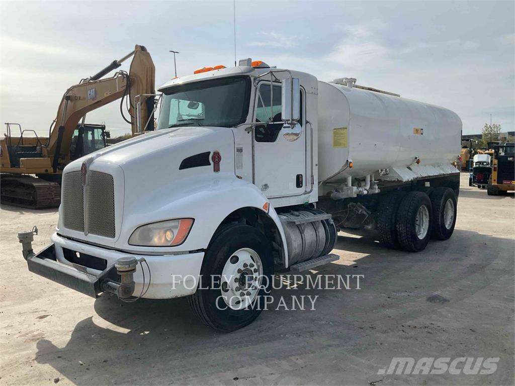 Kenworth WTRTRK4K Tanker trucks