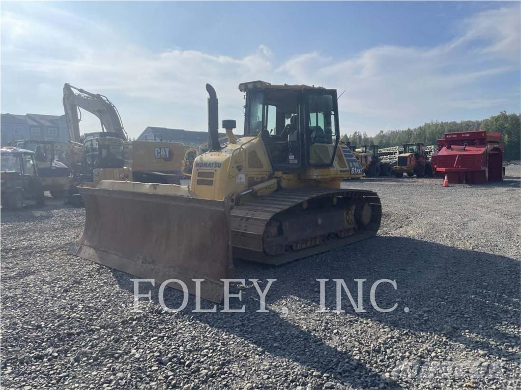 Komatsu D61PX1-23 Crawler dozers