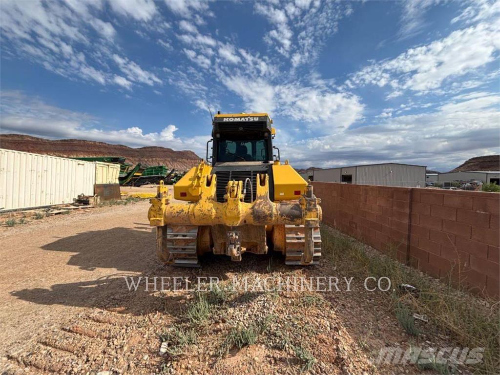 Komatsu D71EXI-24 Crawler dozers