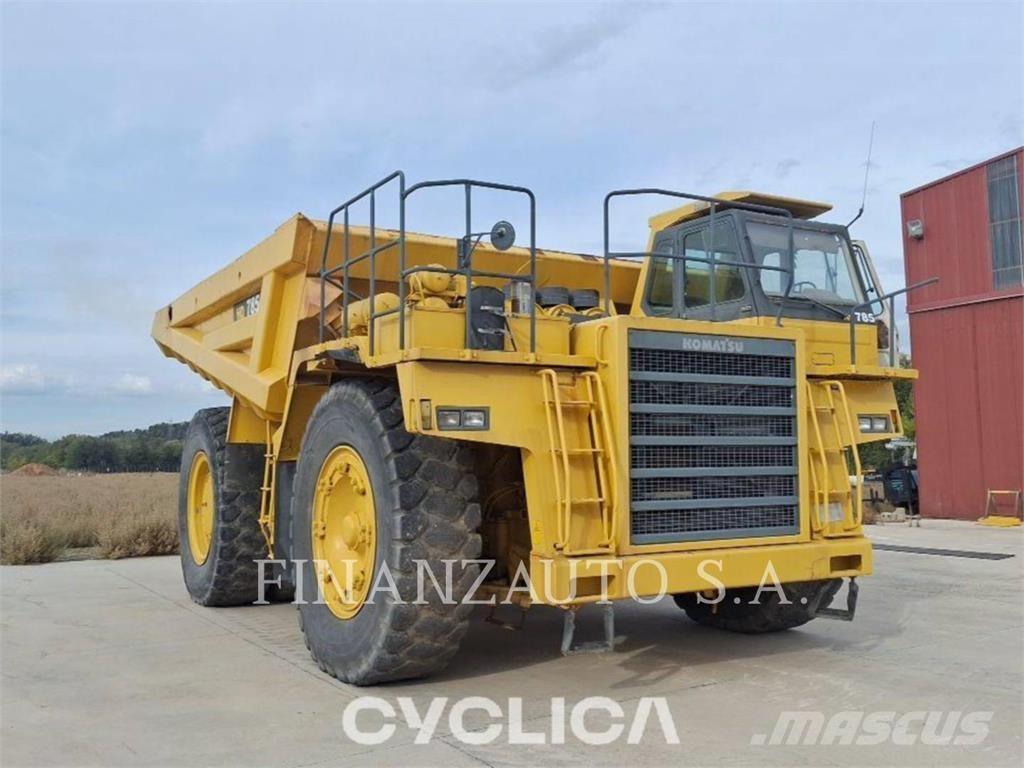 Komatsu HD785-5 Articulated Haulers