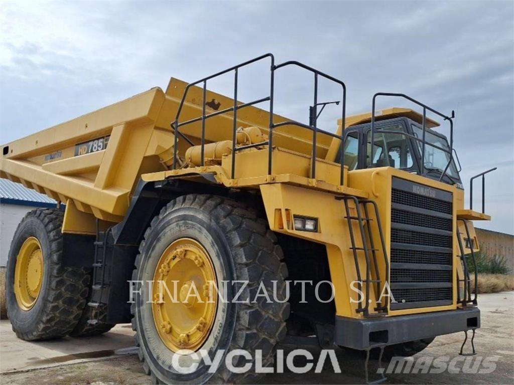 Komatsu HD785-5 Articulated Haulers