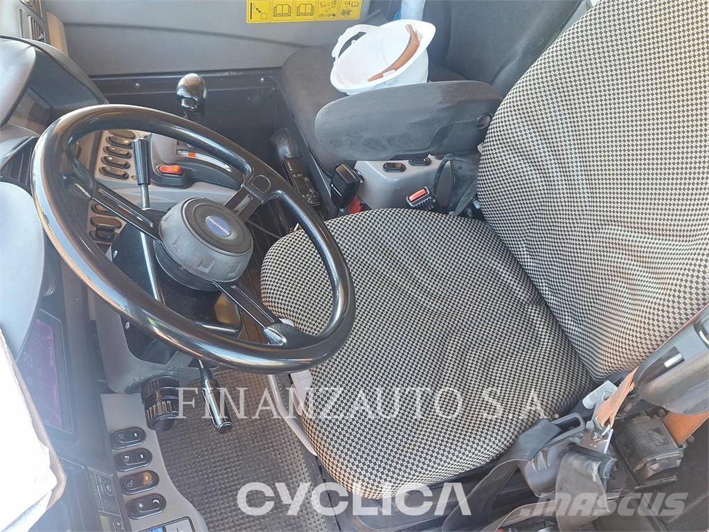 Komatsu HD785-8 Articulated Haulers