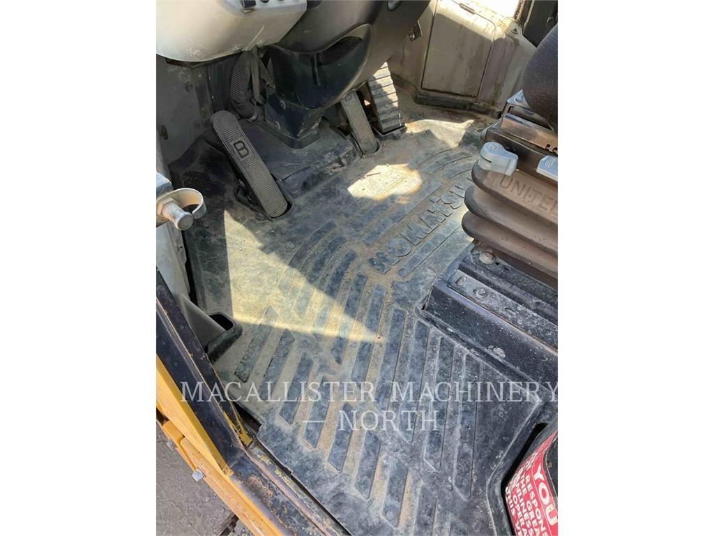 Komatsu WA320-7 Wheel loaders