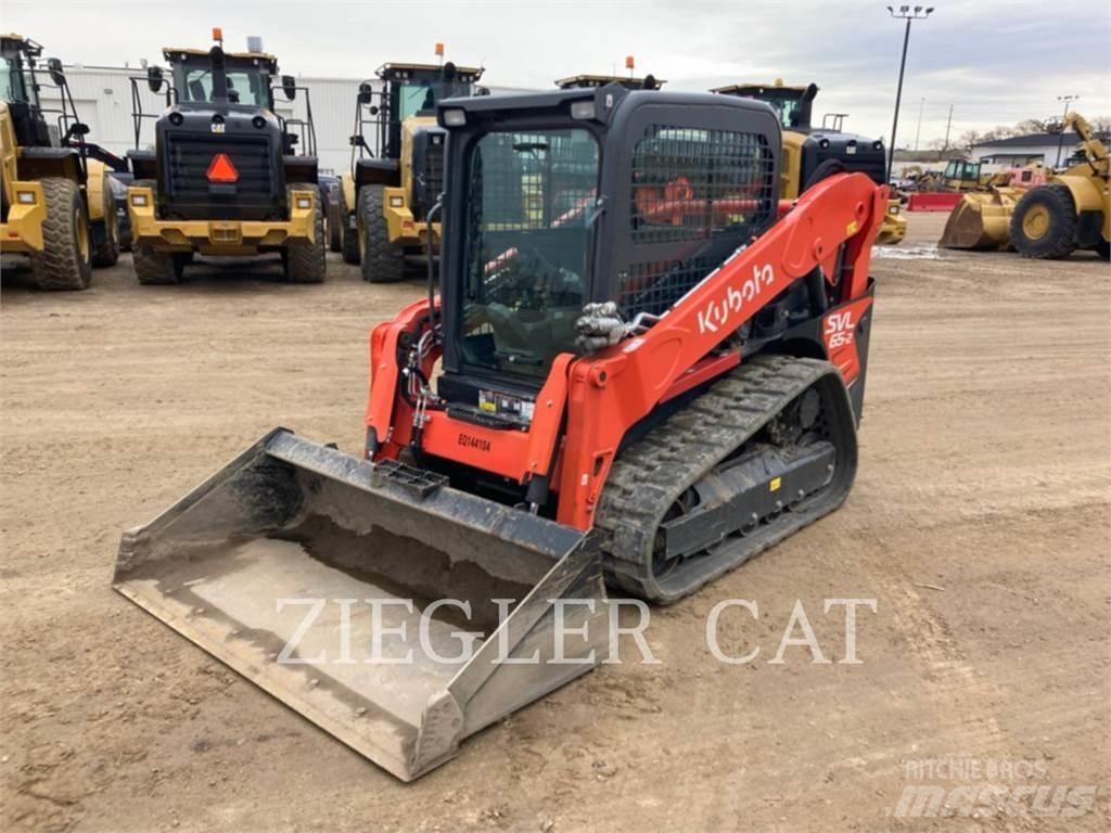 Kubota SVL65-2 Crawler FEL's
