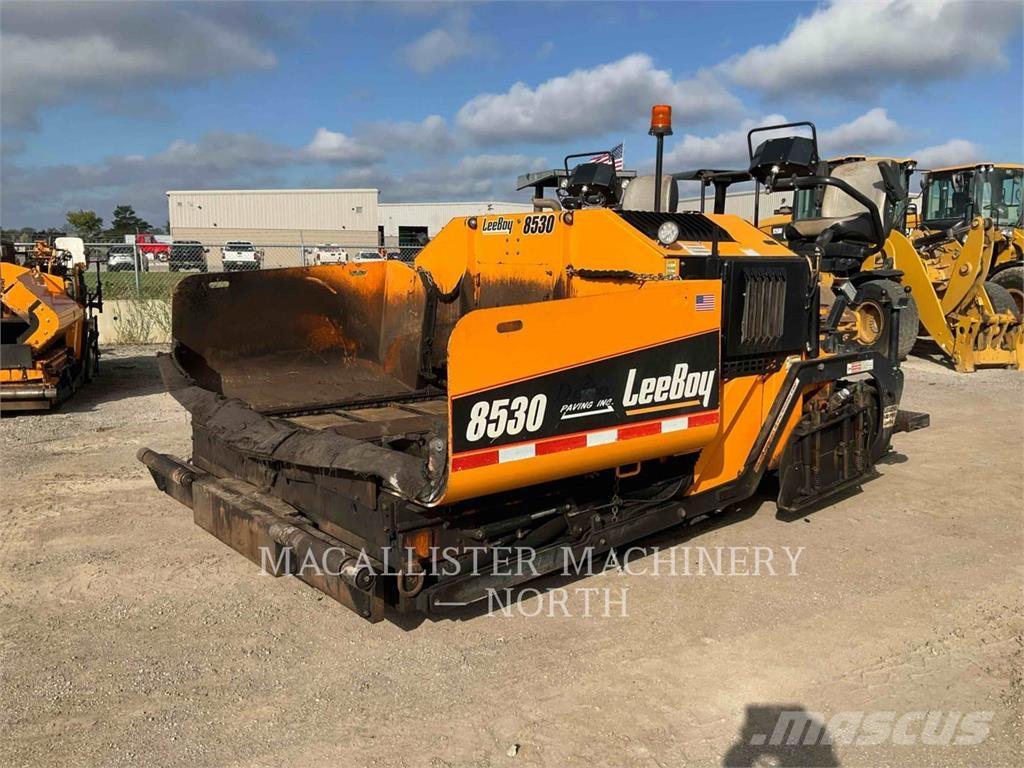 LeeBoy 8530 Asphalt pavers