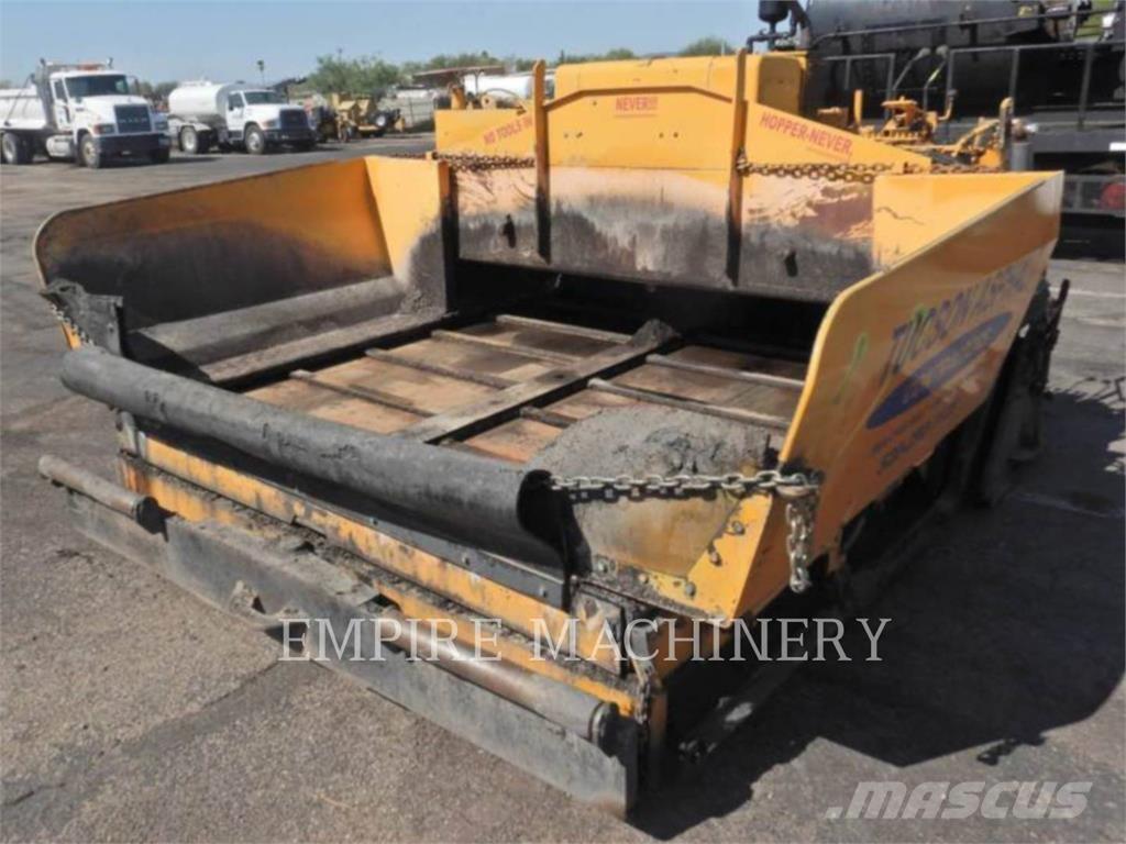 LeeBoy L8500T Asphalt pavers