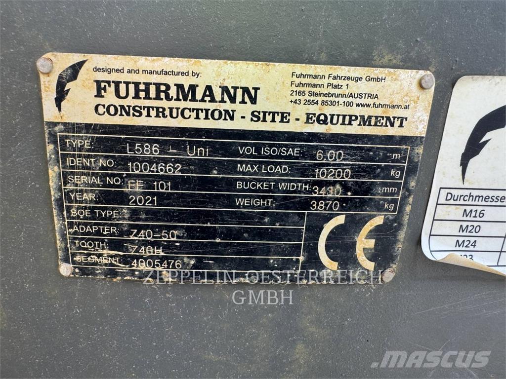 Liebherr L586 Wheel loaders