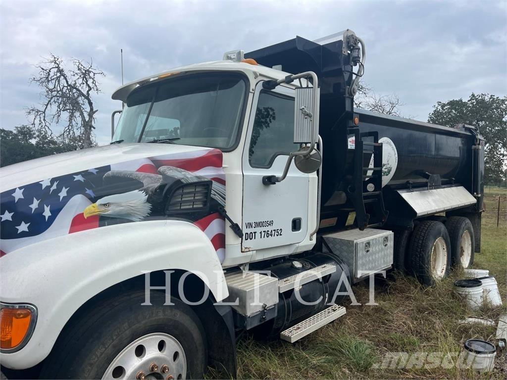 Mack GRANITE CV713 Other trucks