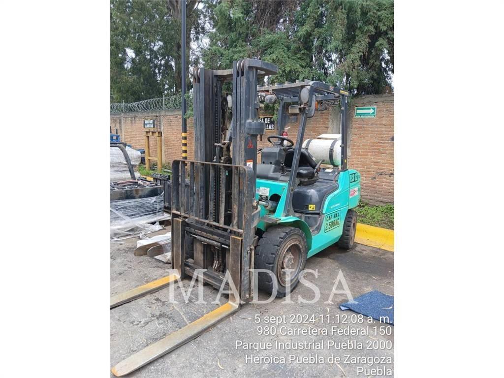 Mitsubishi FG30N-LP Other