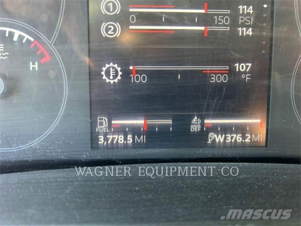 Peterbilt 4000G 548 Water tankers