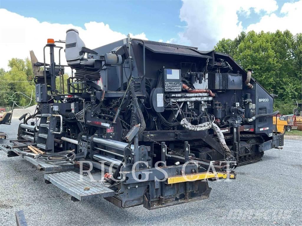 Roadtec SP200 Asphalt pavers